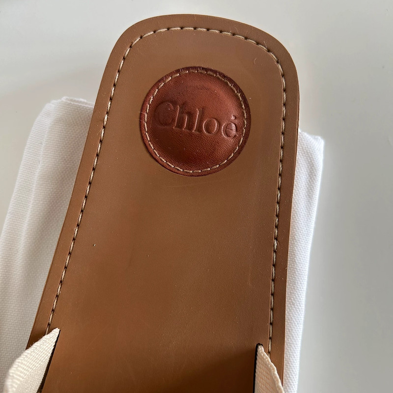 CHLOE MULES WOODY EN LIN POINTURE 40. SANDALES ETE. CHAUSSURES DE LUXE DE SECONDE MAIN. LUXE D'OCCASION PAS CHER CERTIFICAT D'AUTHENTICITE LES TRESORS DE DJEN
