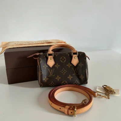 Louis Vuitton speedy nano monogram FULL ET. MINI HL LV. SAC DE LUXE DE SECONDE MAIN AUTHENTIQUE CERTIFICAT D'AUTHENTICITE ENTRUPY. SAC DE LUXE D'OCCASION PAS CHER