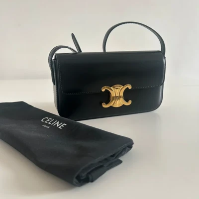 Celine sac claude noir en cuir de veau tan couleur noir. Sac de luxe de seconde main authentique. Sac d'occasion pas cher certificat d'authenticité entrupy