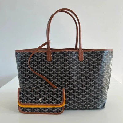 Goyard cabas Saint Louis PM gold. SAC DE LUXE DE SECONDE MAIN AUTHENTIQUE CERTIFICAT D'AUTHENTICITE ENTRUPY. SAC DE LUXE D'OCCASION PAS CHER