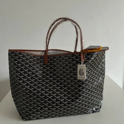 Goyard cabas Saint Louis GM Gold. Sac de luxe de seconde main authentique. Sac d'occasion pas cher certificat d'authenticité entrupy