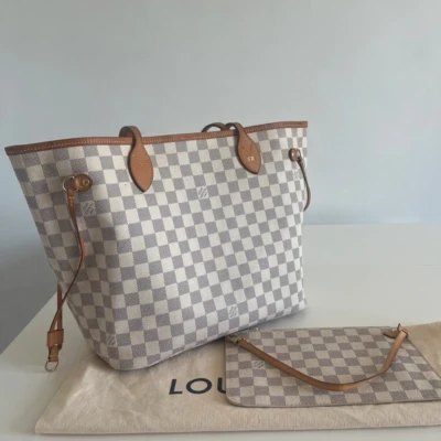 Louis Vuitton neverfull MM damier azur. SAC DE LUXE DE SECONDE MAIN AUTHENTIQUE CERTIFICAT D'AUTHENTICITE ENTRUPY. SAC DE LUXE D'OCCASION PAS CHER