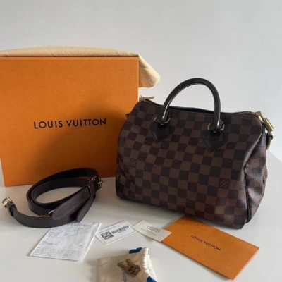 SAC DE LUXE DE SECONDE MAIN AUTHENTIQUE CERTIFICAT D'AUTHENTICITE ENTRUPY. SAC DE LUXE D'OCCASION PAS CHER