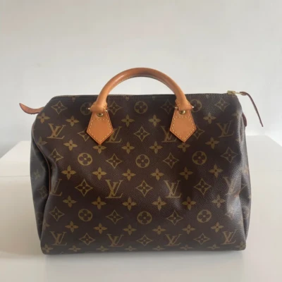Louis Vuitton speedy 30 monogram vintage. SAC DE LUXE DE SECONDE MAIN AUTHENTIQUE CERTIFICAT D'AUTHENTICITE ENTRUPY. SAC DE LUXE D'OCCASION PAS CHER