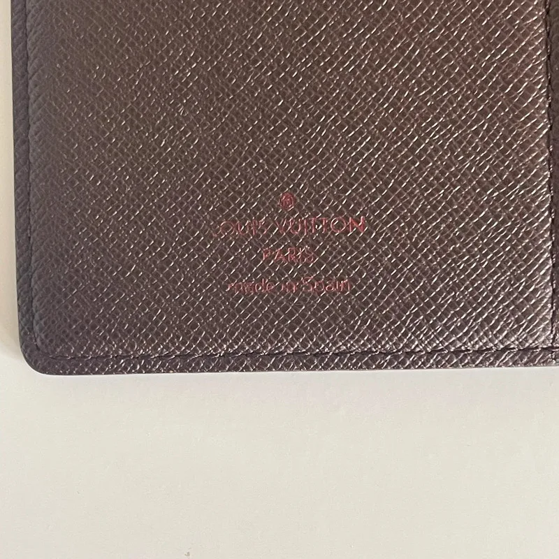 SAC DE LUXE DE SECONDE MAIN AUTHENTIQUE CERTIFICAT D'AUTHENTICITE ENTRUPY. SAC DE LUXE D'OCCASION PAS CHER.