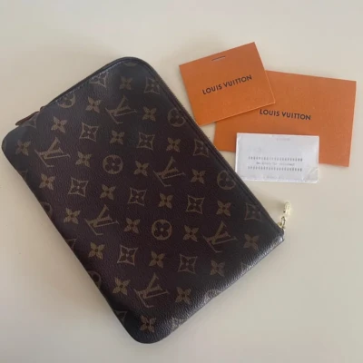 Louis Vuitton étui voyage PM monogram 1