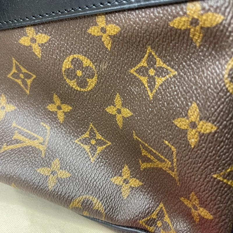 Louis Vuitton keepall bandoulière 55 monogram macassar. SAC DE LUXE DE SECONDE MAIN AUTHENTIQUE CERTIFICAT D'AUTHENTICITE ENTRUPY. SAC DE LUXE D'OCCASION PAS CHER. SAC DE VOYAGE DE LUXE