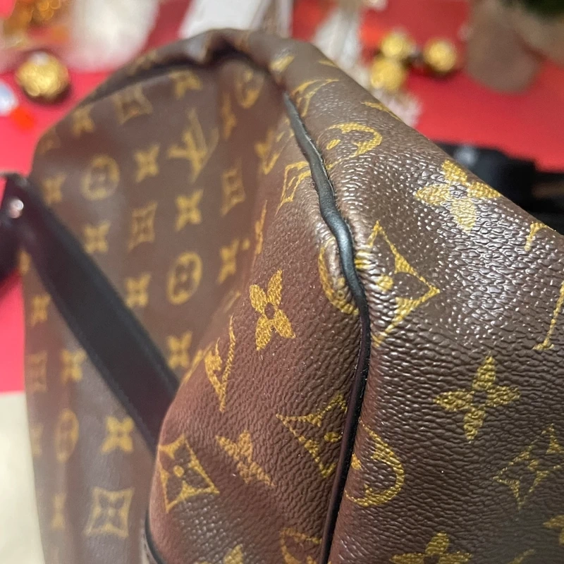 Louis Vuitton keepall bandoulière 55 monogram macassar. SAC DE LUXE DE SECONDE MAIN AUTHENTIQUE CERTIFICAT D'AUTHENTICITE ENTRUPY. SAC DE LUXE D'OCCASION PAS CHER. SAC DE VOYAGE DE LUXE