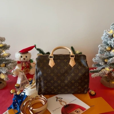Louis Vuitton speedy 30 bandoulière monogram SAC DE LUXE DE SECONDE MAIN AUTHENTIQUE CERTIFICAT D'AUTHENTICITE ENTRUPY. SAC DE LUXE D'OCCASION PAS CHER. LOUIS VUITTON FULL SET