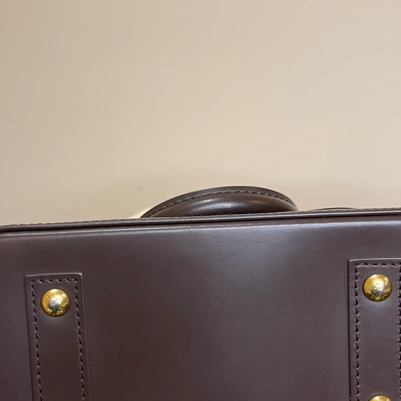 Louis Vuitton Alma BB authentique FULL SET SAC DE LUXE DE SECONDE MAIN AUTHENTIQUE CERTIFICAT D'AUTHENTICITE ENTRUPY. SAC DE LUXE D'OCCASION PAS CHER.