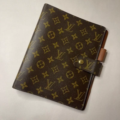 LUXE DE SECONDE MAIN AUTHENTIQUE CERTIFICAT D'AUTHENTICITE ENTRUPY. SAC DE LUXE D'OCCASION PAS CHER.