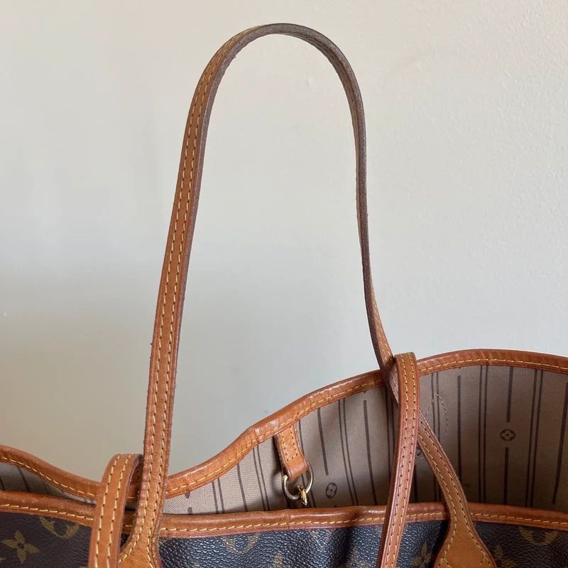 Louis Vuitton neverfull GM monogram SAC DE LUXE DE SECONDE MAIN AUTHENTIQUE CERTIFICAT D'AUTHENTICITE ENTRUPY. SAC DE LUXE D'OCCASION PAS CHER. LOUIS VUITTON FULL SET