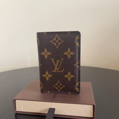 Louis Vuitton organizer de poche monogram LUXE DE SECONDE MAIN AUTHENTIQUE CERTIFICAT D'AUTHENTICITE ENTRUPY. SAC DE LUXE D'OCCASION PAS CHER.de poche monogram 1