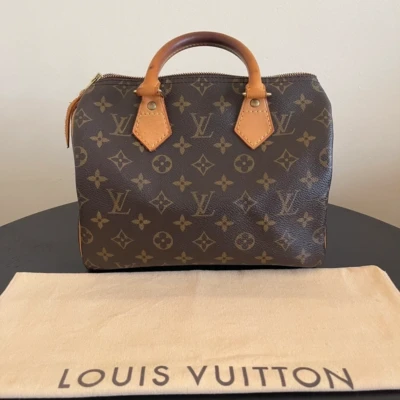 Louis Vuitton speedy 25 monogram SAC DE LUXE DE SECONDE MAIN AUTHENTIQUE CERTIFICAT D'AUTHENTICITE ENTRUPY. SAC DE LUXE D'OCCASION PAS CHER. LOUIS VUITTON FULL SET