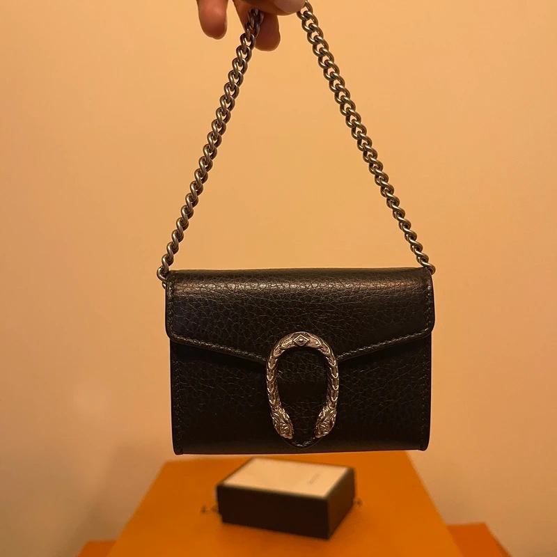 GUCCI micro Dionysus en cuir grainé noir SAC DE LUXE DE SECONDE MAIN AUTHENTIQUE CERTIFICAT D'AUTHENTICITE ENTRUPY. SAC DE LUXE D'OCCASION PAS CHER