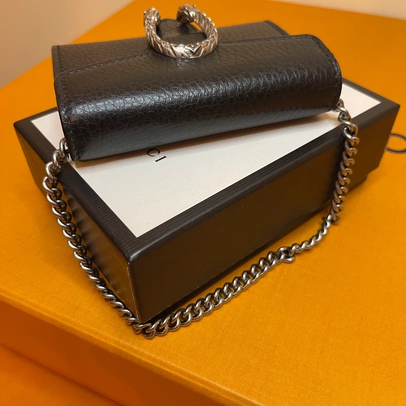 GUCCI micro Dionysus en cuir grainé noir SAC DE LUXE DE SECONDE MAIN AUTHENTIQUE CERTIFICAT D'AUTHENTICITE ENTRUPY. SAC DE LUXE D'OCCASION PAS CHER