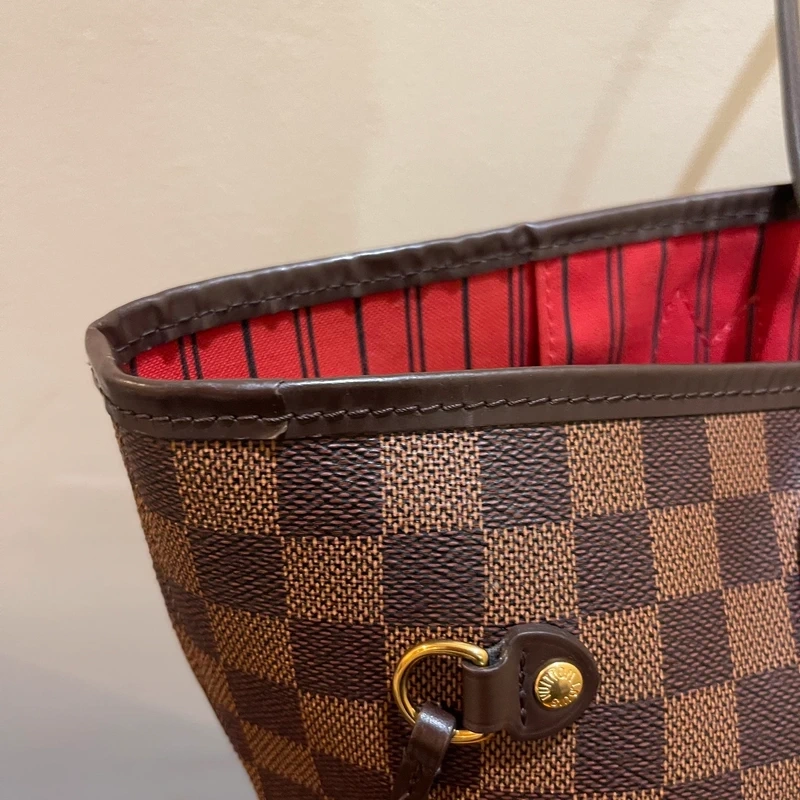 LOUIS VUITTON neverfull MM damier ébène LUXE DE SECONDE MAIN AUTHENTIQUE CERTIFICAT D'AUTHENTICITE ENTRUPY. SAC DE LUXE D'OCCASION PAS CHER LOUIS VUITTON FULL SET