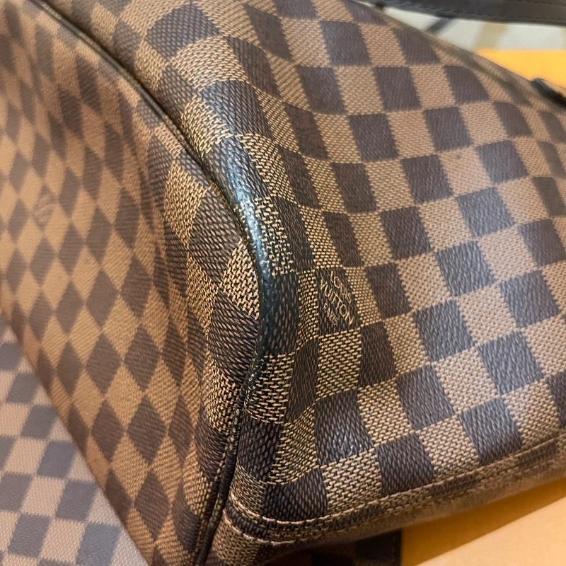 LOUIS VUITTON neverfull MM damier ébène LUXE DE SECONDE MAIN AUTHENTIQUE CERTIFICAT D'AUTHENTICITE ENTRUPY. SAC DE LUXE D'OCCASION PAS CHER LOUIS VUITTON FULL SET