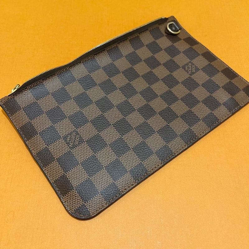LOUIS VUITTON neverfull MM damier ébène LUXE DE SECONDE MAIN AUTHENTIQUE CERTIFICAT D'AUTHENTICITE ENTRUPY. SAC DE LUXE D'OCCASION PAS CHER LOUIS VUITTON FULL SET