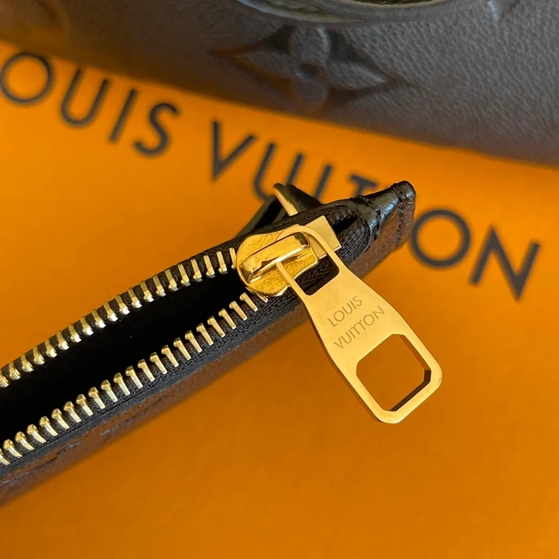 LOUIS VUITTON neverfull MM en cuir empreinte monogram noir SAC DE LUXE DE SECONDE MAIN AUTHENTIQUE CERTIFICAT D'AUTHENTICITE ENTRUPY. SAC DE LUXE D'OCCASION PAS CHER LOUIS VUITTON FULL SET