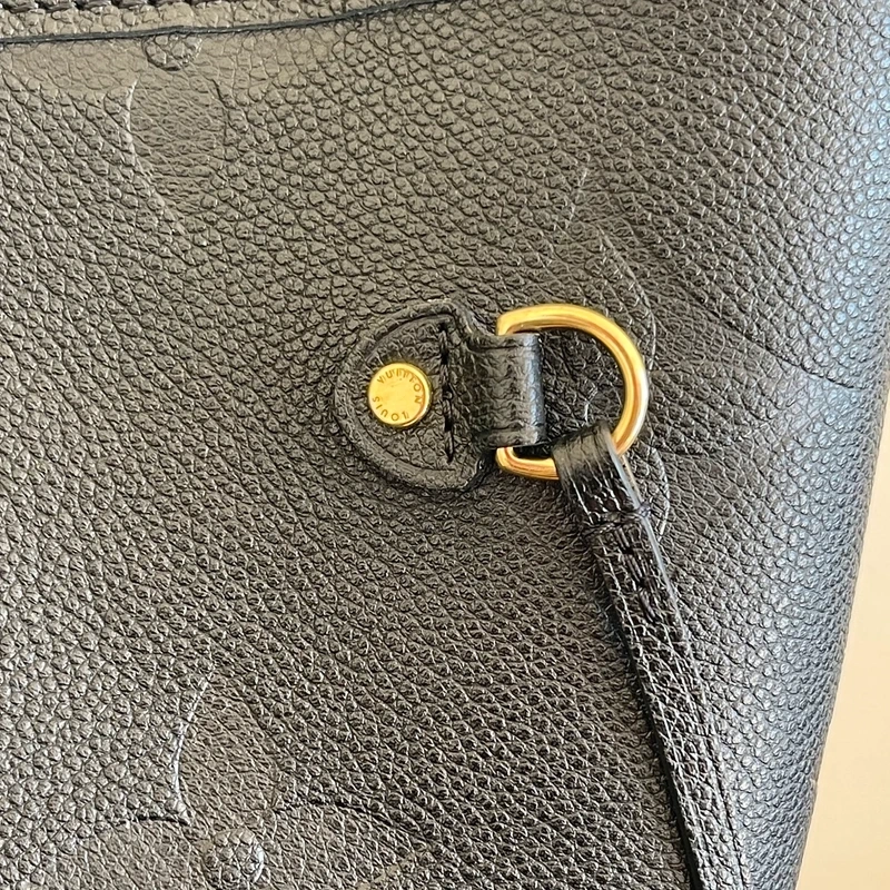 LLOUIS VUITTON neverfull MM en cuir empreinte monogram noir SAC DE LUXE DE SECONDE MAIN AUTHENTIQUE CERTIFICAT D'AUTHENTICITE ENTRUPY. SAC DE LUXE D'OCCASION PAS CHER LOUIS VUITTON FULL SET