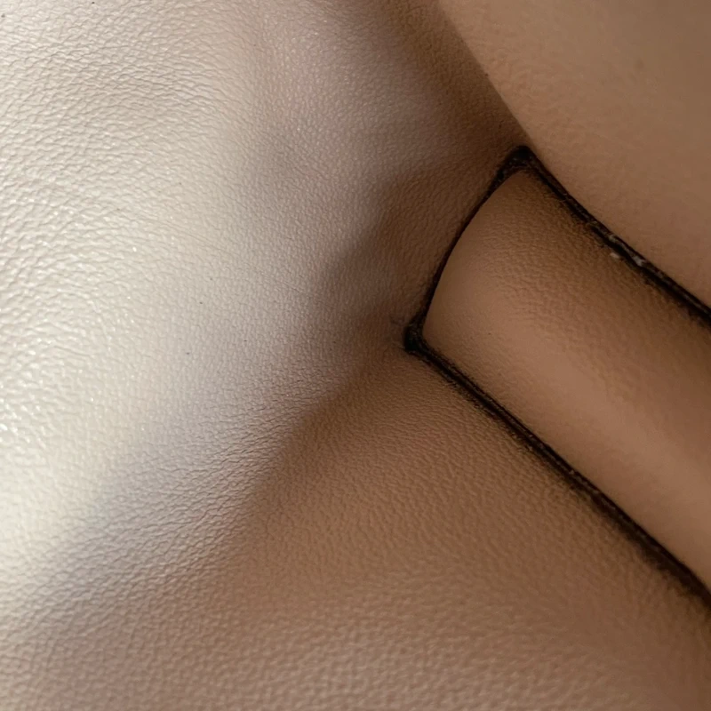 LOUIS VUITTON poche toilette 26 Monogram SAC DE LUXE DE SECONDE MAIN AUTHENTIQUE CERTIFICAT D'AUTHENTICITE ENTRUPY. SAC DE LUXE D'OCCASION PAS CHER