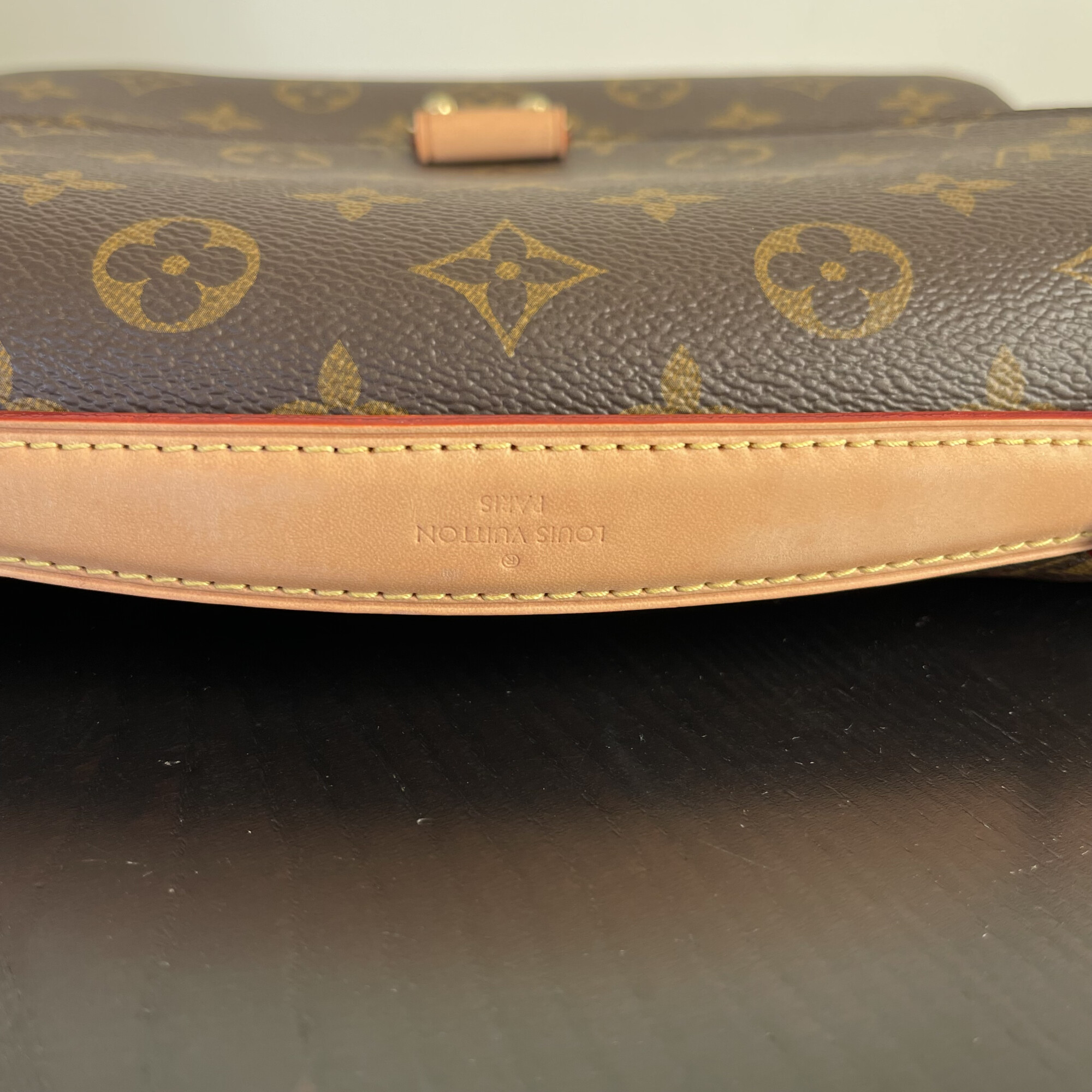 Louis Vuitton Métis monogram LUXE DE SECONDE MAIN AUTHENTIQUE CERTIFICAT D'AUTHENTICITE ENTRUPY. SAC DE LUXE D'OCCASION PAS CHER LOUIS VUITTON FULL SET