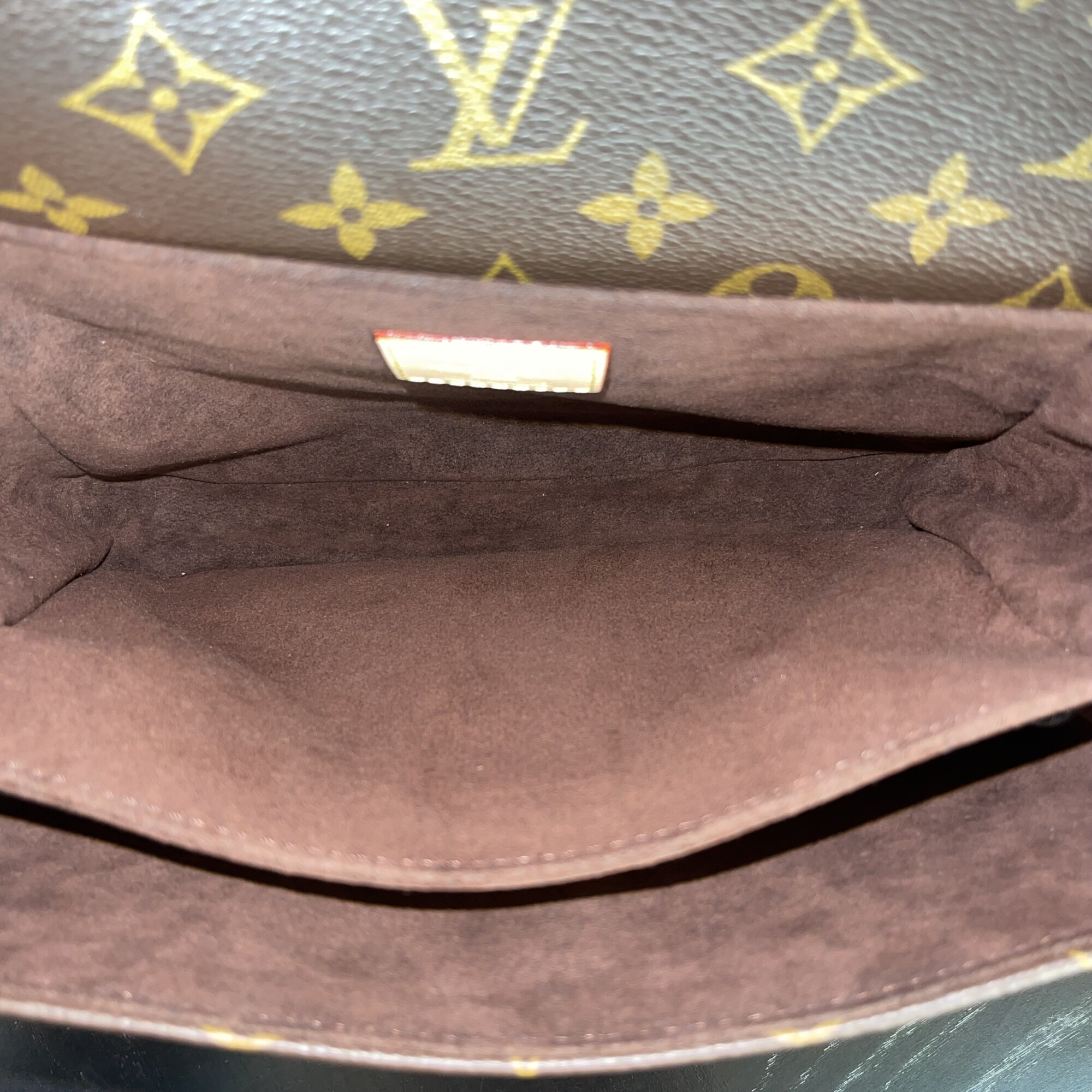 Louis Vuitton Métis monogram LUXE DE SECONDE MAIN AUTHENTIQUE CERTIFICAT D'AUTHENTICITE ENTRUPY. SAC DE LUXE D'OCCASION PAS CHER LOUIS VUITTON FULL SET