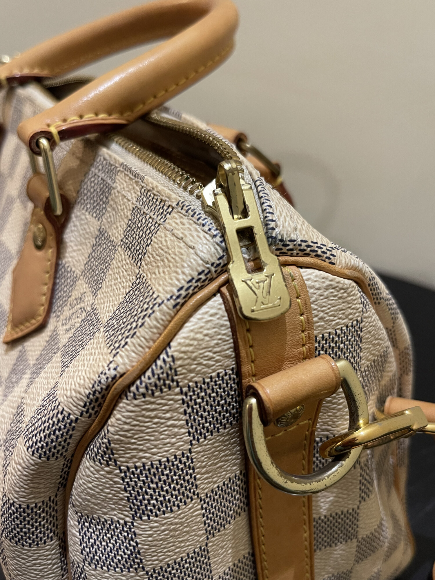 Louis Vuitton speedy 25 bandoulière damier azur LUXE DE SECONDE MAIN AUTHENTIQUE CERTIFICAT D'AUTHENTICITE ENTRUPY. SAC DE LUXE D'OCCASION PAS CHER LOUIS VUITTON FULL SET