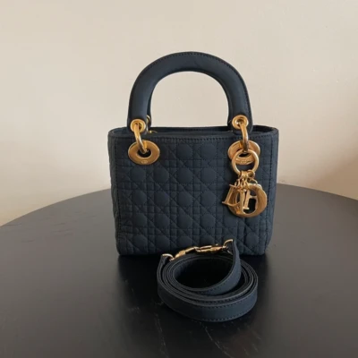 Dior sac Lady dior mini en nylon noir bijouterie dorée LUXE DE SECONDE MAIN AUTHENTIQUE CERTIFICAT D'AUTHENTICITE ENTRUPY. SAC DE LUXE D'OCCASION PAS CHER DIOR FULL SET