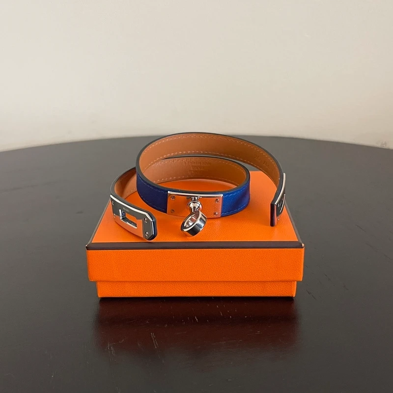 HERMES bracelet Kelly double tour bleu tie palladié T3 LUXE DE SECONDE MAIN AUTHENTIQUE. LUXE D'OCCASION PAS CHER. HERMES FULL SET.