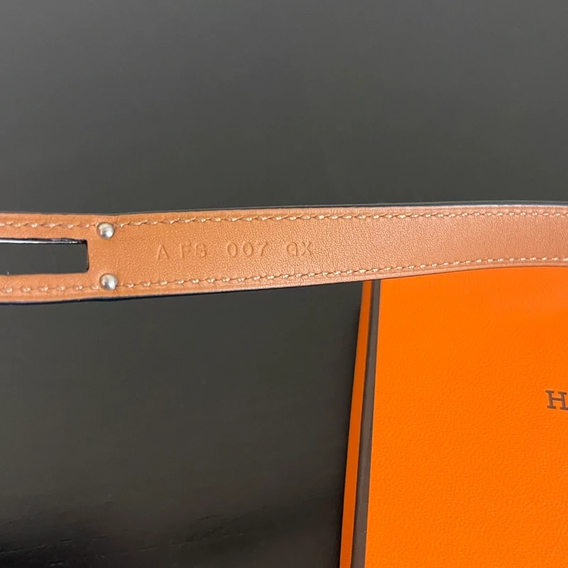 HERMES bracelet Kelly double tour bleu tie palladié T3 LUXE DE SECONDE MAIN AUTHENTIQUE. LUXE D'OCCASION PAS CHER. HERMES FULL SET.