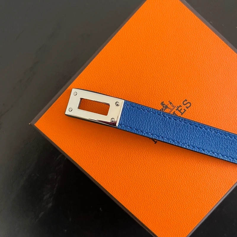 HERMES bracelet Kelly double tour bleu tie palladié T3 LUXE DE SECONDE MAIN AUTHENTIQUE. LUXE D'OCCASION PAS CHER. HERMES FULL SET.