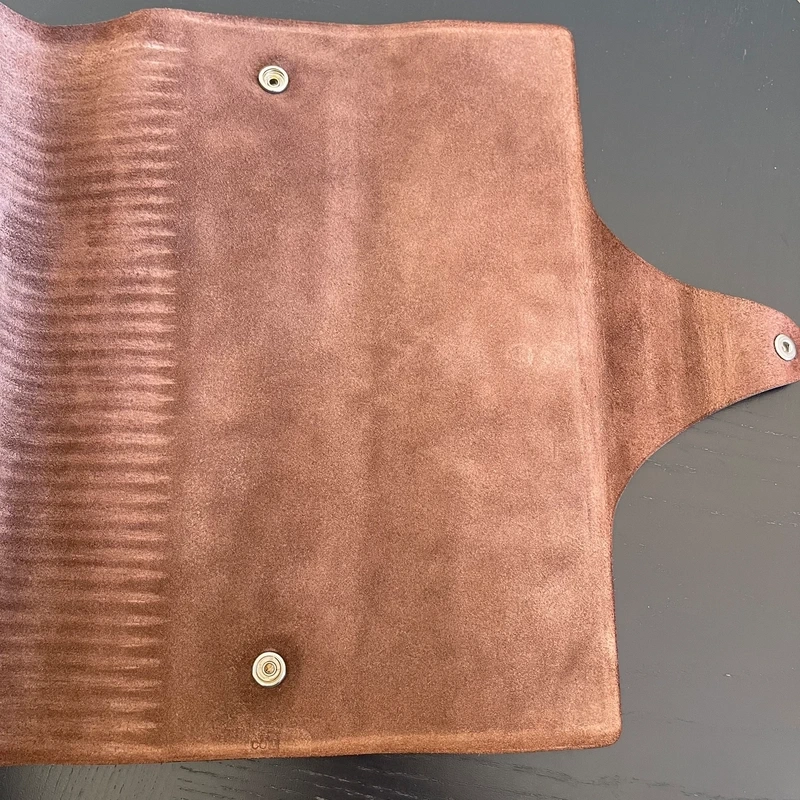 Hermes couverture de cahier XL cuir togo chocolat LUXE DE SECONDE MAIN AUTHENTIQUE CERTIFICAT D'AUTHENTICITE ENTRUPY. SAC DE LUXE D'OCCASION PAS CHER HERMES ULYSSE FULL SET.