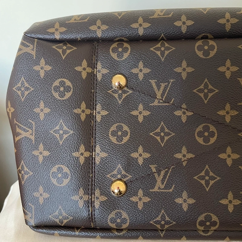 LOUIS VUITTON Artsy Monogram LUXE DE SECONDE MAIN AUTHENTIQUE CERTIFICAT D'AUTHENTICITE ENTRUPY. SAC DE LUXE D'OCCASION PAS CHER LOUIS VUITTON FULL SET
