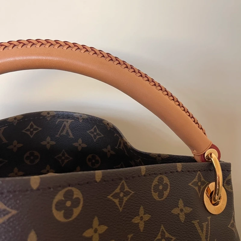 LOUIS VUITTON Artsy Monogram LUXE DE SECONDE MAIN AUTHENTIQUE CERTIFICAT D'AUTHENTICITE ENTRUPY. SAC DE LUXE D'OCCASION PAS CHER LOUIS VUITTON FULL SET