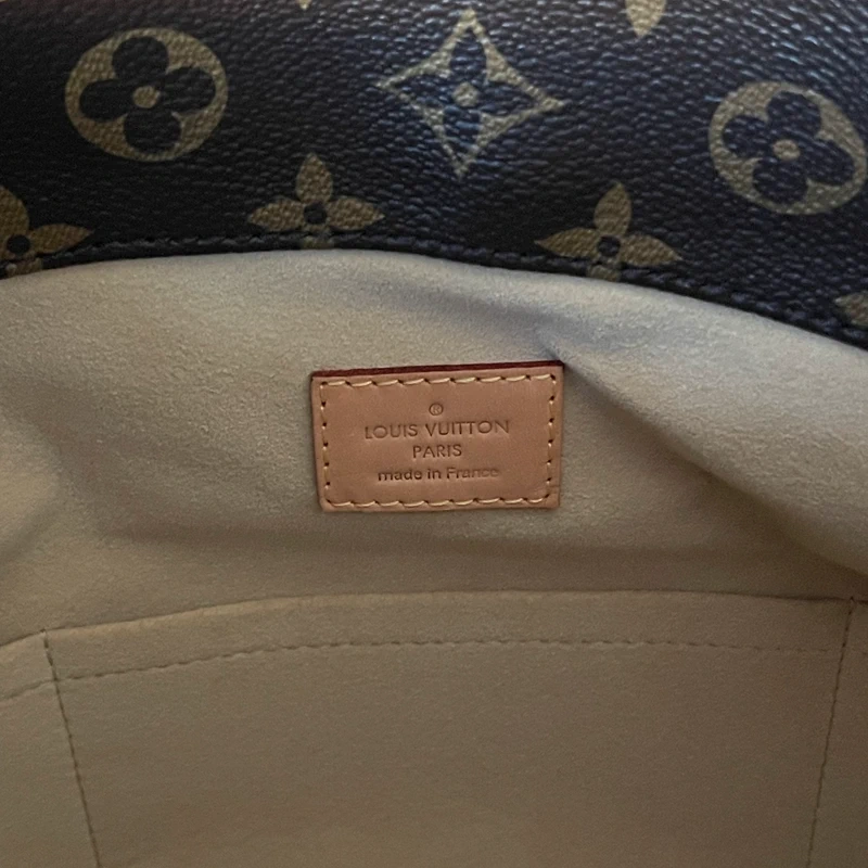 LOUIS VUITTON Artsy Monogram LUXE DE SECONDE MAIN AUTHENTIQUE CERTIFICAT D'AUTHENTICITE ENTRUPY. SAC DE LUXE D'OCCASION PAS CHER LOUIS VUITTON FULL SET
