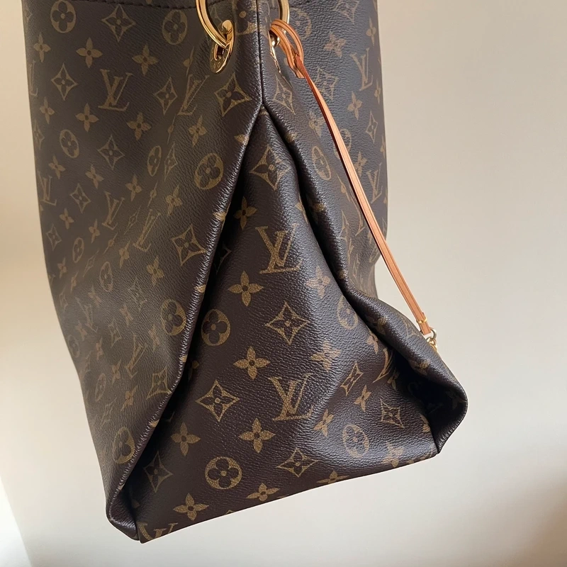LOUIS VUITTON Artsy Monogram LUXE DE SECONDE MAIN AUTHENTIQUE CERTIFICAT D'AUTHENTICITE ENTRUPY. SAC DE LUXE D'OCCASION PAS CHER LOUIS VUITTON FULL SET