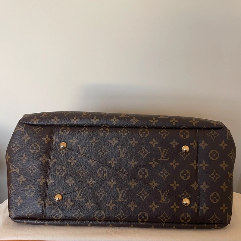 LOUIS VUITTON Artsy Monogram LUXE DE SECONDE MAIN AUTHENTIQUE CERTIFICAT D'AUTHENTICITE ENTRUPY. SAC DE LUXE D'OCCASION PAS CHER LOUIS VUITTON FULL SET