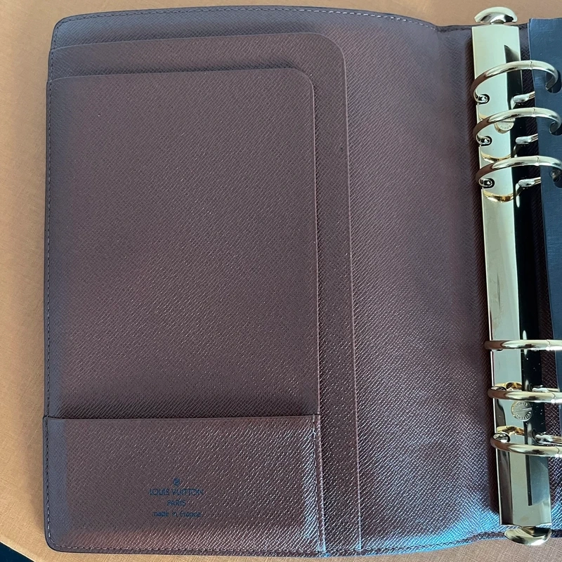 LOUIS VUITTON couverture pour agenda monogram GM LUXE DE SECONDE MAIN AUTHENTIQUE CERTIFICAT D'AUTHENTICITE ENTRUPY. SAC DE LUXE D'OCCASION PAS CHER LOUIS VUITTON FULL SET