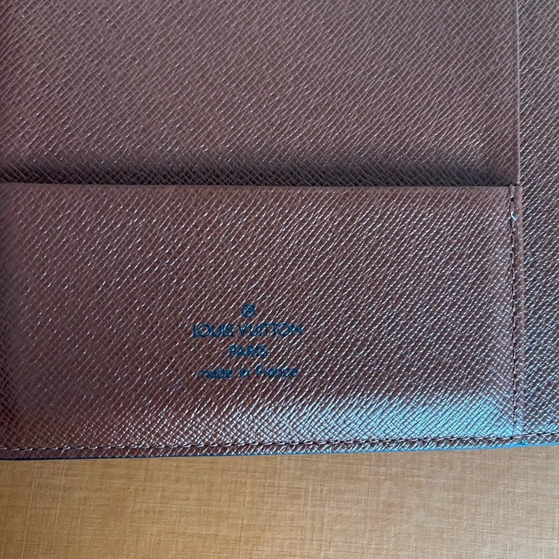 LOUIS VUITTON couverture pour agenda monogram GM LUXE DE SECONDE MAIN AUTHENTIQUE CERTIFICAT D'AUTHENTICITE ENTRUPY. SAC DE LUXE D'OCCASION PAS CHER LOUIS VUITTON FULL SET