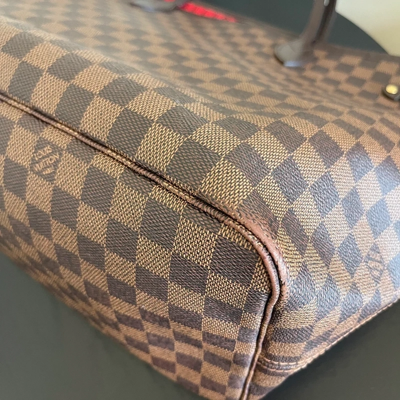 LOUIS VUITTON neverfull GM damier ébène LUXE DE SECONDE MAIN AUTHENTIQUE CERTIFICAT D'AUTHENTICITE ENTRUPY. SAC DE LUXE D'OCCASION PAS CHER LOUIS VUITTON FULL SET