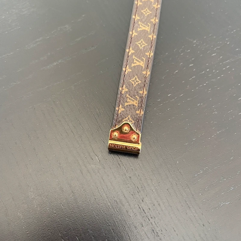 LOUIS VUITTON bracelet nano monogram LUXE D'OCCASION PAS CHER LOUIS VUITTON FULL SET.