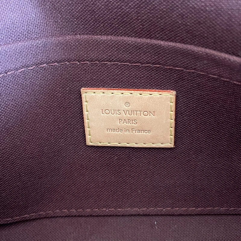 Louis Vuitton pochette Favorite monogram SAC DE LUXE DE SECONDE MAIN AUTHENTIQUE CERTIFICAT D'AUTHENTICITE ENTRUPY. SAC DE LUXE D'OCCASION PAS CHER. LOUIS VUITTON FULL SET