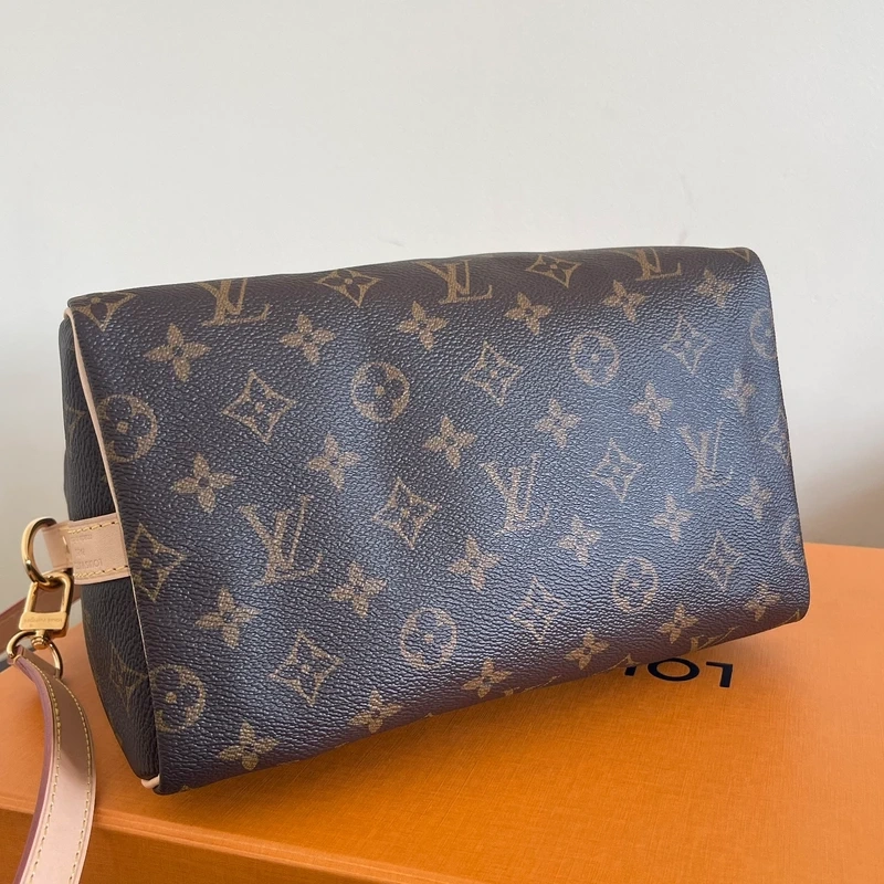 LOUIS VUITTON speedy 25 bandoulière monogram SAC DE LUXE DE SECONDE MAIN AUTHENTIQUE CERTIFICAT D'AUTHENTICITE ENTRUPY. SAC DE LUXE D'OCCASION PAS CHER. LOUIS VUITTON FULL SET