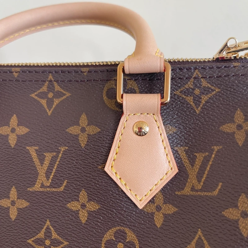 LOUIS VUITTON speedy 25 bandoulière monogram SAC DE LUXE DE SECONDE MAIN AUTHENTIQUE CERTIFICAT D'AUTHENTICITE ENTRUPY. SAC DE LUXE D'OCCASION PAS CHER. LOUIS VUITTON FULL SET