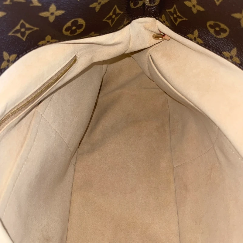 LOUIS VUITTON Artsy MM monogram 21