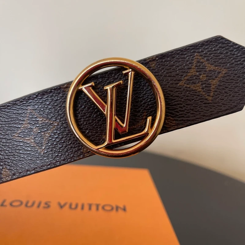 LOUIS VUITTON ceinture LV circle 35mm réversible LUXE DE SECONDE MAIN AUTHENTIQUE CERTIFICAT D'AUTHENTICITE ENTRUPY. SAC DE LUXE. LV FULL SET