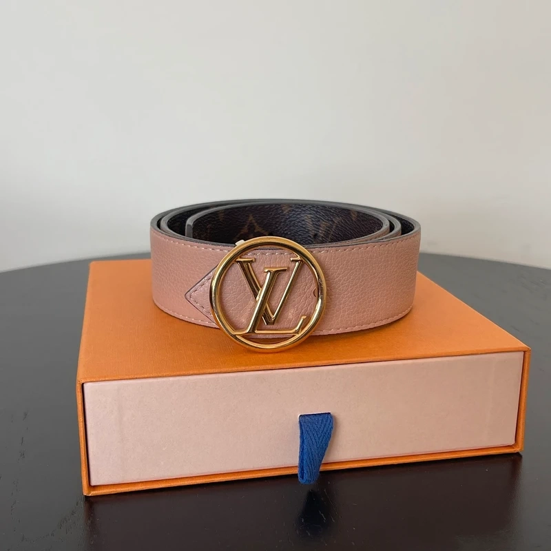 LOUIS VUITTON ceinture LV circle 35mm réversible LUXE DE SECONDE MAIN AUTHENTIQUE CERTIFICAT D'AUTHENTICITE ENTRUPY. SAC DE LUXE. LV FULL SET