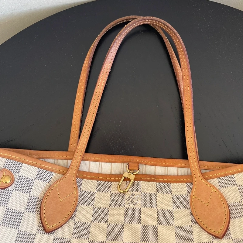 LOUIS VUITTON Neverfull PM Damier Azur LUXE DE SECONDE MAIN AUTHENTIQUE. SAC DE LUXE LV